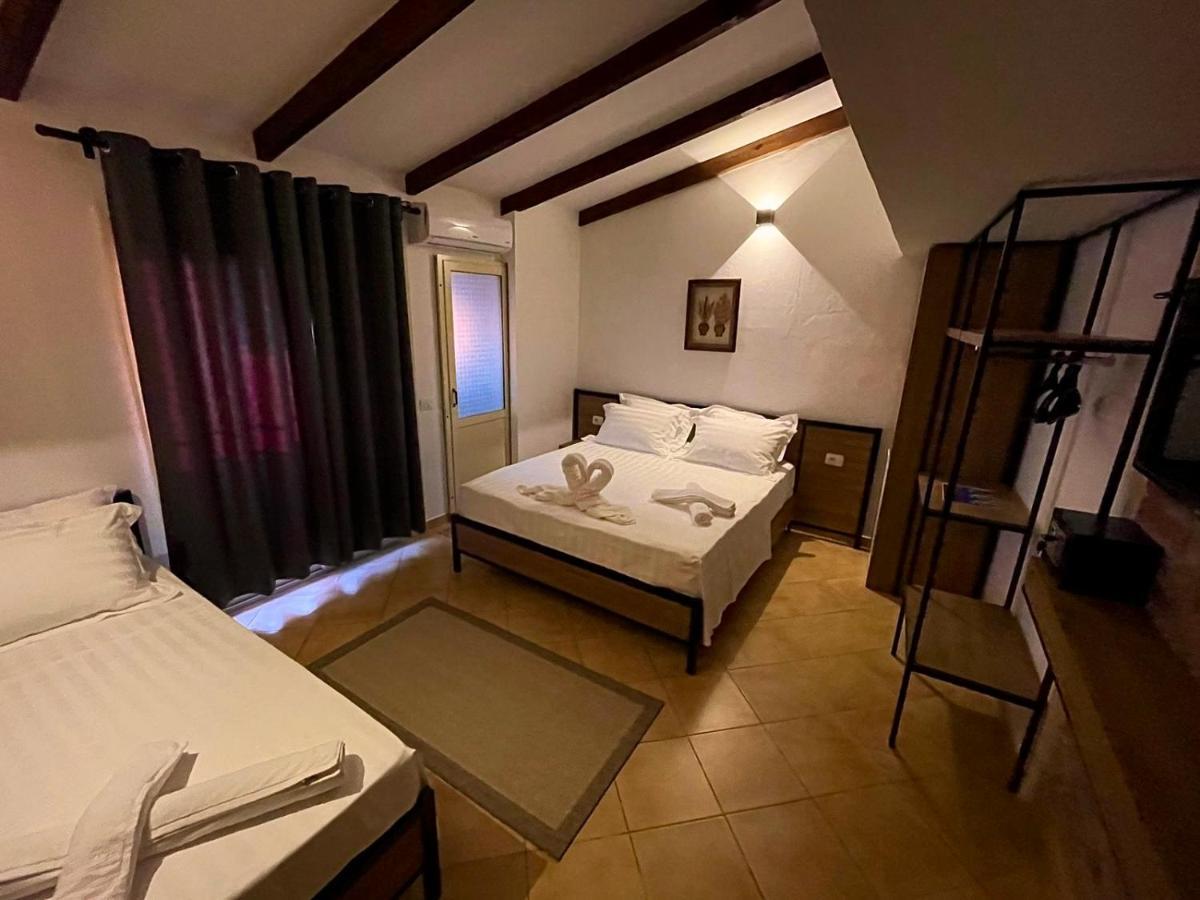 Hotel Kappa3 Villas Kanine Esterno foto