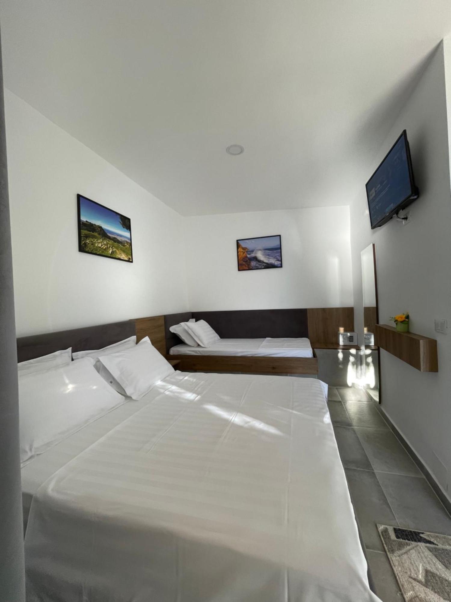 Hotel Kappa3 Villas Kanine Esterno foto
